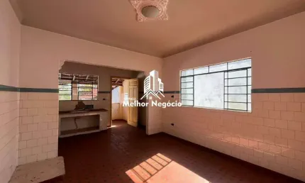 Casa com 03 quartos à venda no bairro Cidade Alta, Piracicaba - SP