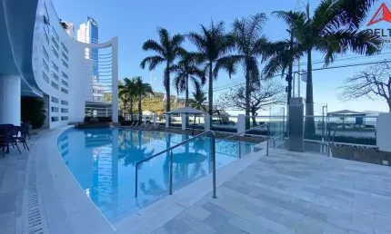 Apartamento com 3 quartos à venda na Avenida Atlântica, 400, Centro, Balneário Camboriú