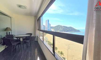 Apartamento com 3 quartos para alugar na Avenida Atlântica, 600, Centro, Balneário Camboriú