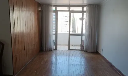 Apartamento com 3 Quartos e 3 banheiros à Venda, 130 m² por R$ 1.300.000