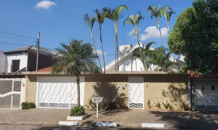 Casa Térrea 209 m², 3 dormitórios, 4 vagas, Vila Monumento, São Paulo, SP.