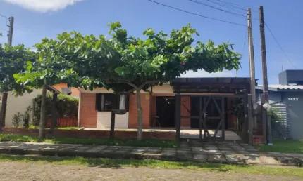 Casa com 3 quartos à venda na Rua Mimo De Vênus, Capão Novo, Capão da Canoa por R$ 550.000