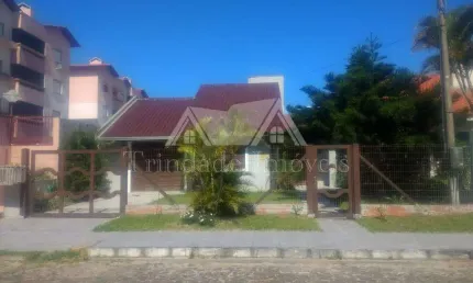 Casa com 3 quartos à venda na Av. José Bruno Klein, 3677, Velas Da Marina, Capão da Canoa por R$ 590.000
