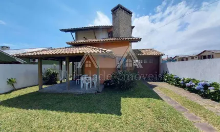 Casa com 3 quartos à venda na Rua Andira, 3212, Centro, Capão da Canoa por R$ 490.000