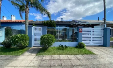 Casa com 3 quartos à venda na GIRASSOIS, 1530, Capão Novo, Capão da Canoa por R$ 650.000