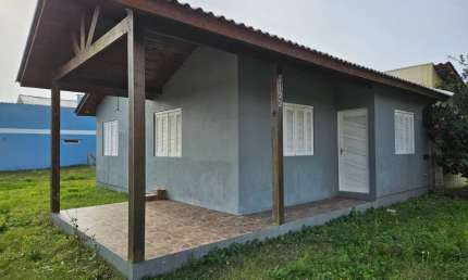 Casa com 3 quartos à venda na Rua Do Lírio, 678, Capão Novo, Capão da Canoa por R$ 310.000