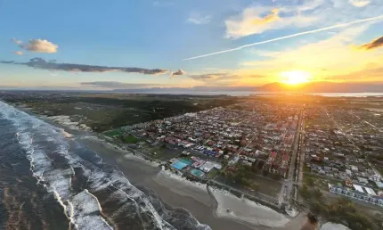 Terreno à venda na Rua das Rosas, Capão Novo, Capão da Canoa por R$ 320.000