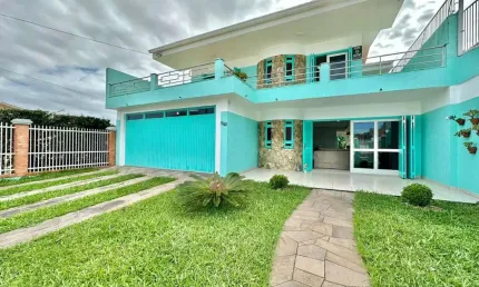 Casa com 4 quartos à venda na JANDIRA, 1042, Centro, Xangri-Lá por R$ 1.990.000