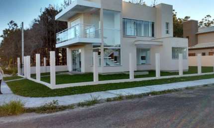 Casa com 5 quartos à venda na Rua Do Lírio, 826, Capão Novo, Capão da Canoa por R$ 720.000
