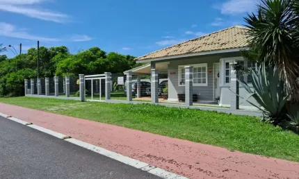 Casa com 2 quartos à venda na Av. das Gaivotas, 555, Capão Novo, Capão da Canoa por R$ 780.000
