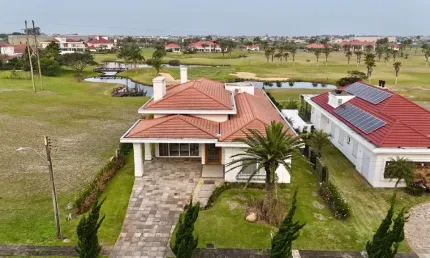 Casa em condomínio fechado com 5 quartos à venda na Rod. Estr. do Mar, 389, Remanso, Xangri-Lá por R$ 4.300.000