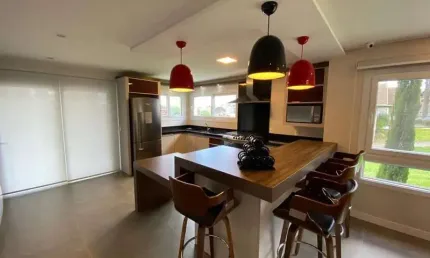 Casa em condomínio fechado com 4 quartos à venda no Centro, Canela  por R$ 2.226.000