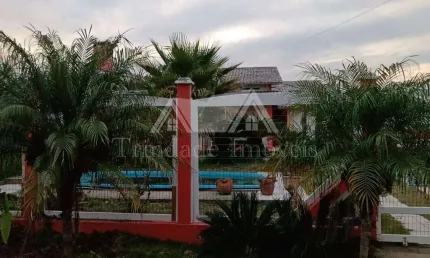 Casa com 2 quartos à venda na Av. José Bruno Klein, 404, Guarani, Capão da Canoa por R$ 477.000