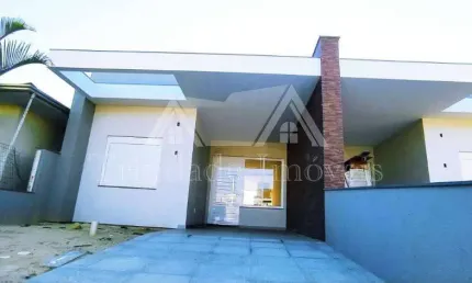 Casa com 2 quartos à venda na RUA DAS CRAVINEAS, 3532, Atlântida, Capão da Canoa por R$ 490.000