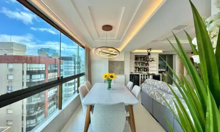 Apartamento com 3 quartos à venda na Ararigboia, 109, Capão Novo, Capão da Canoa por R$ 1.800.000