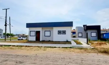 Casa com 2 quartos à venda na Avenida Central, 665, Jardim Beira Mar, Capão da Canoa por R$ 300.000