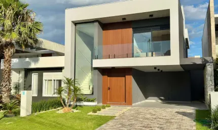 Casa em condomínio fechado com 4 quartos à venda na Rua Rio Divisa, 32, Centro, Xangri-Lá por R$ 2.690.000