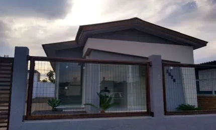 Casa com 2 quartos à venda na Rua das Rosas, 3526, Capão Novo, Capão da Canoa por R$ 371.000