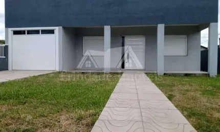 Casa com 3 quartos à venda na Avenida Beira Mar, ss, Guarani, Capão da Canoa por R$ 550.000