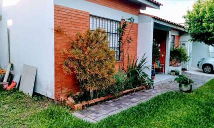 Casa com 3 quartos à venda na Rod. Estr. do Mar, Guarani, Capão da Canoa por R$ 280.000