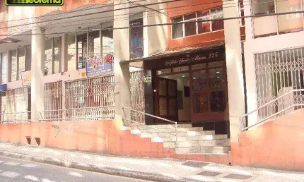 Sala comercial com 2 salas para alugar na Rua Treze de Maio, 336, Centro, Curitiba