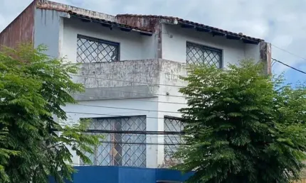 3 APARTAMENTOS PARA ALUGAR - EM FRENTE AO BANCO ITAU