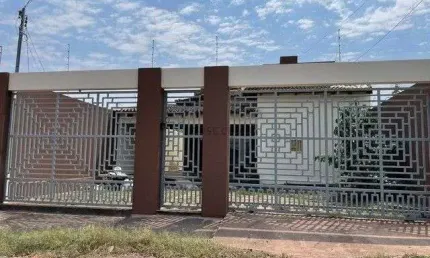 Casa com 3 quartos à venda na Rua Tapajós, 16, Canelas, Várzea Grande