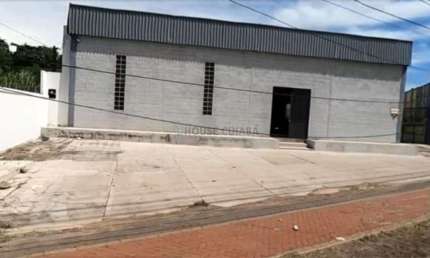 VENDO Galpão Na Av. Feb - 3 barracões - Excelente localização