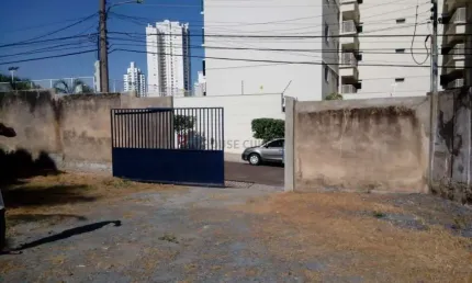 Terreno à venda na Avenida Senador Filinto Müller, 123, Quilombo, Cuiabá
