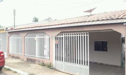 Casa com 3 quartos à venda na Rua Benedito Orlando Pádula, 1, Tijucal, Cuiabá, 200 m2 por R$ 320.000