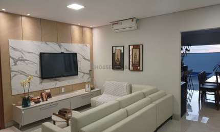 Casa com 3 quartos à venda na Avenida das Torres, São João Del Rei, Cuiabá, 192 m2 por R$ 1.599.000