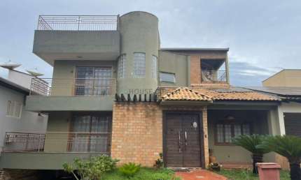Casa Magnífica no Condomínio Alpha Garden em Cuiabá