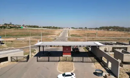 Terreno à venda na Avenida Uruguai, 360, Santa Rosa, Cuiabá