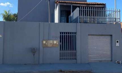 Casa com 3 quartos à venda na Sobrado em Pocone, 1, Zona Rural, Poconé, 140 m2 por R$ 399.000