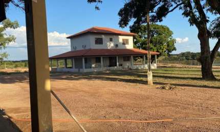 Fazenda à venda na Rodovia Arquiteto Hélder Cândia, 545, Ribeirão do Lipa, Cuiabá