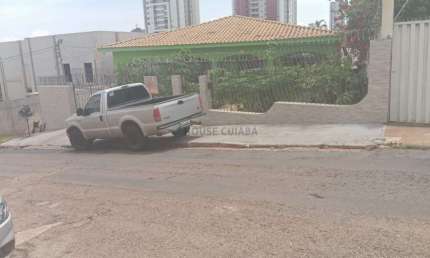 Casa com 3 quartos à venda na Avenida General Ramiro de Noronha, Goiabeiras, Cuiabá