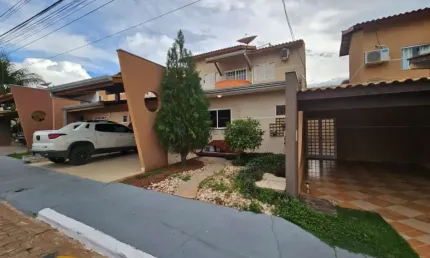Casa com 4 quartos à venda na Rua João de Barro, 2, Recanto dos Pássaros, Cuiabá, 270 m2 por R$ 850.000