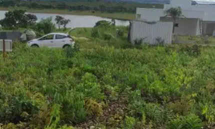 TERRENO A VENDA NO CONDOMINIO PORTAL DO XARAES MANSO