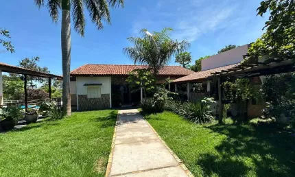 sítio com 24 hectares localizado na cidade de Acorizal-MT
