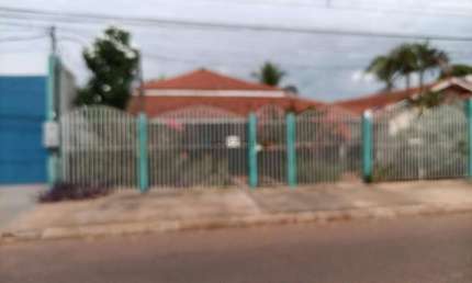 Casa no bairro água vermelha (antigo Marajoara) na cidade de Várzea Grande MT