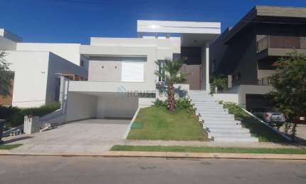 Casa com 3 quartos à venda na Avenida C, 28, Ribeirão do Lipa, Cuiabá