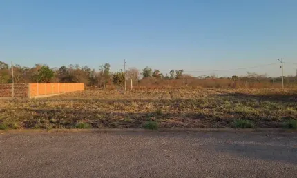 Terreno de 500M2 no Loteamento Parque das Águas em Várzea Grande
