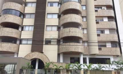 Apartamento no Edifício Florença ao lado da Praça Popular