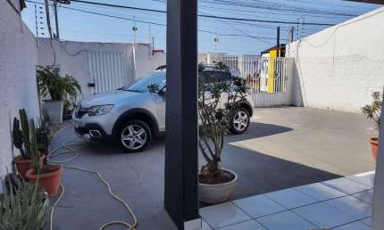 Casa com 3 quartos à venda na Avenida das Torres, 12, Jardim Universitário, Cuiabá