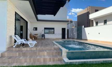 Casa em condomínio fechado com 4 quartos à venda na Avenida dos Florais, 25, Ribeirão do Lipa, Cuiabá