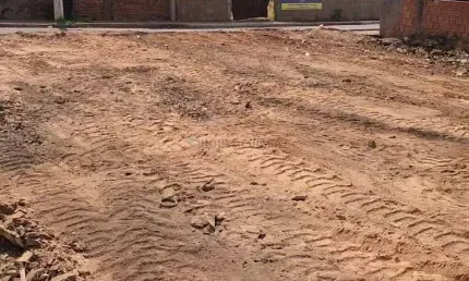 Terreno de esquina com 747,98 M² próximo do shopping pantanal
