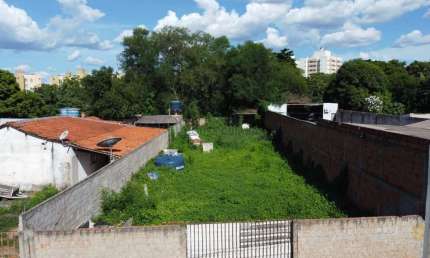terreno com excelente localização todo murado e escritura