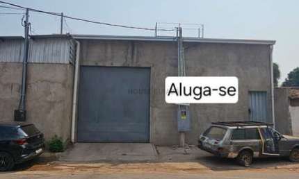 Aluga Galpão de 200m - 1 quadra da Carmindo de Campos