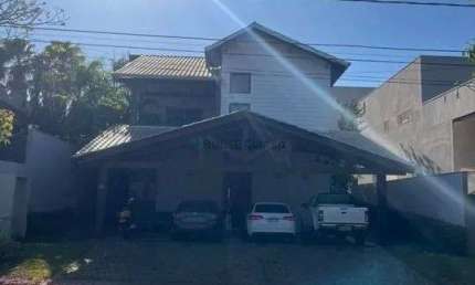 Residência de Luxo para Locação no Condomínio Alphaville 1 - Cuiabá