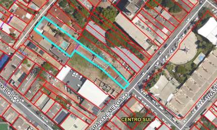 Vende Imóvel de 1.100M2 de Terreno, Localizado na Rua Barão de Melgaço Centro